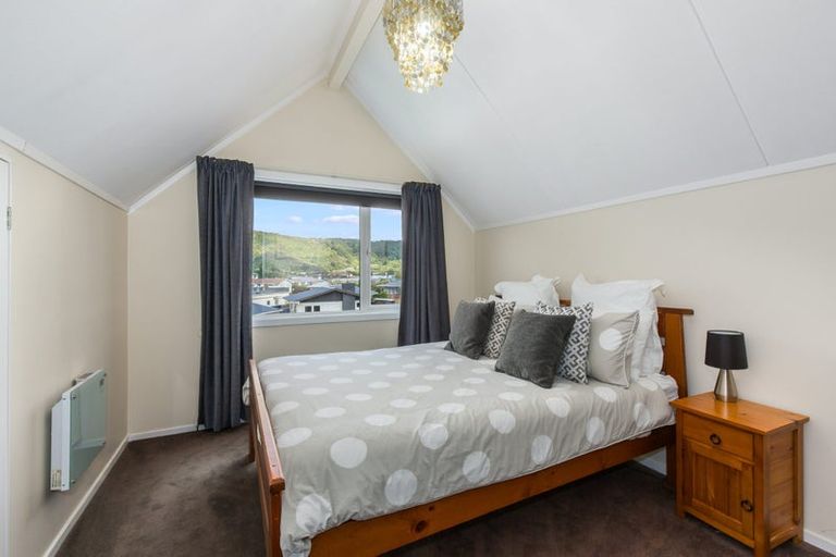 Photo of property in 41 Rata Street, Wainuiomata, Lower Hutt, 5014
