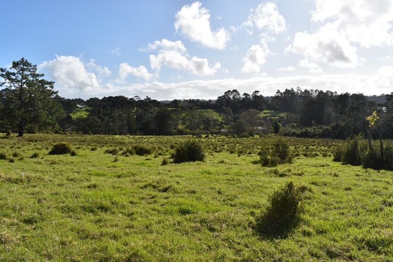 Photo of property in 6 Coulter Road, Swanson, Auckland, 0614