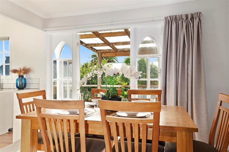 Photo of property in 14 Mckenzie Road, Owhata, Rotorua, 3010