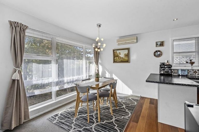 Photo of property in 20 Oriana Crescent, Hornby, Christchurch, 8042