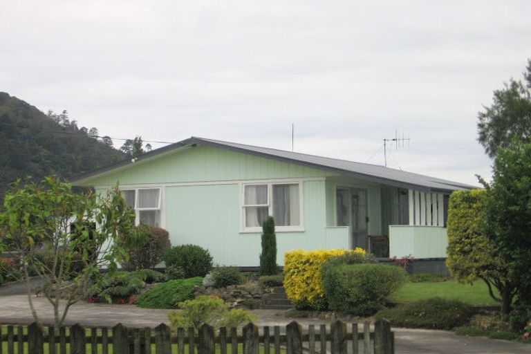 Photo of property in 14 Stirling Street, Te Aroha, 3320