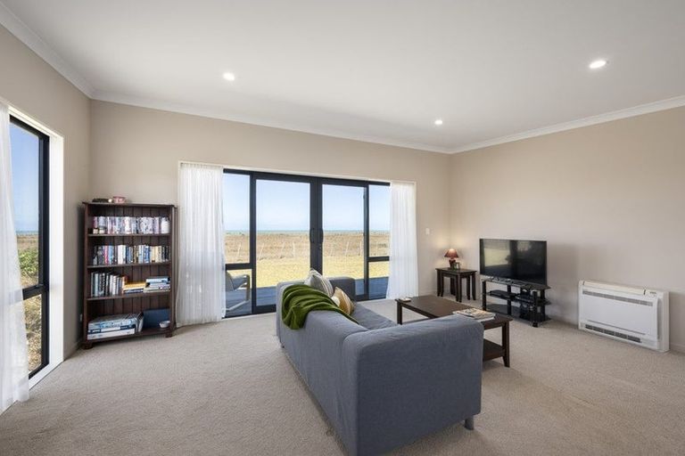 Photo of property in 27 Ocean View Crescent, Rarangi, Blenheim, 7273