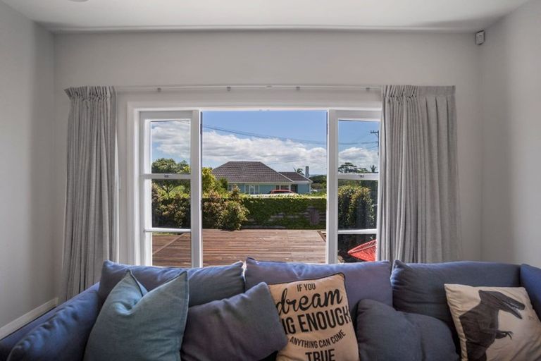 Photo of property in 12 Lemington Road, Westmere, Auckland, 1022