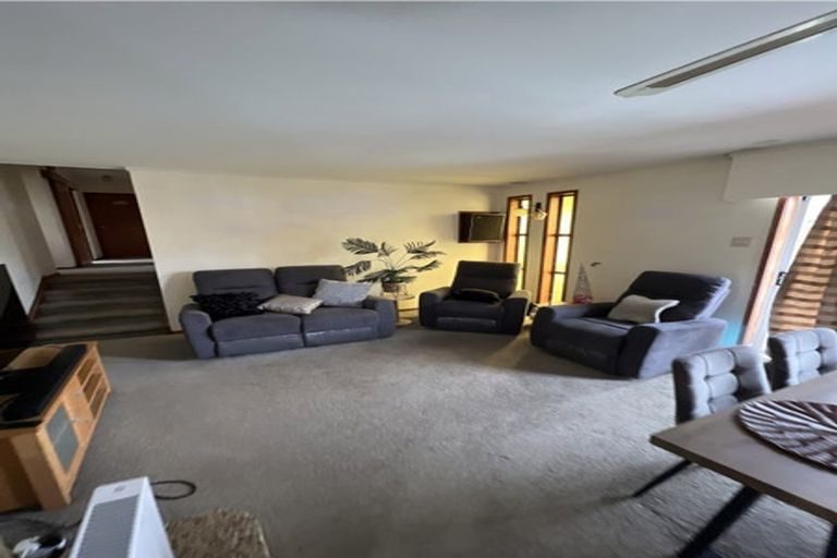 Photo of property in 16 Opal Avenue, Pakuranga, Auckland, 2010