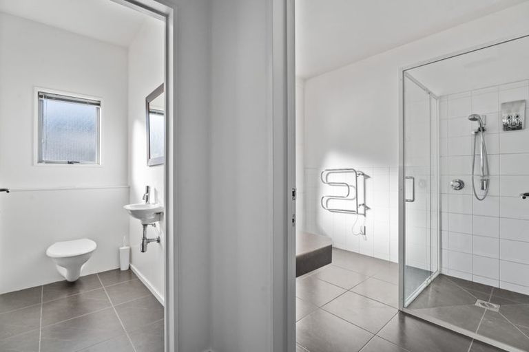 Photo of property in 8 Matthews Crescent, Cromwell, 9310