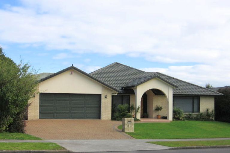 Photo of property in 31 Westerham Drive, Dannemora, Auckland, 2016