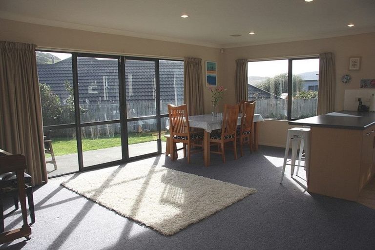 Photo of property in 40 Furlong Crescent, Churton Park, Wellington, 6037