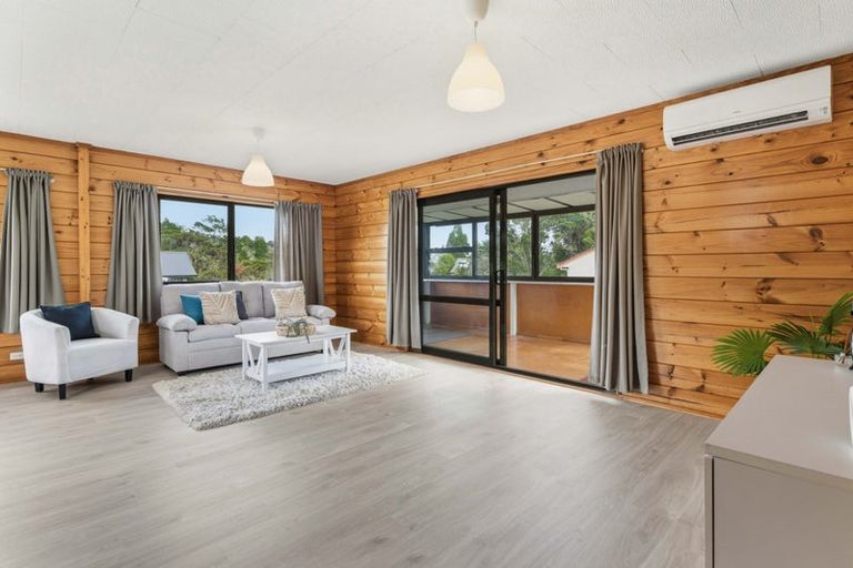 Photo of property in 50 Gatman Street, Birkdale, Auckland, 0626