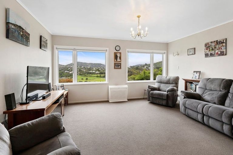 Photo of property in 39 Cheshire Street, Wilton, Wellington, 6012