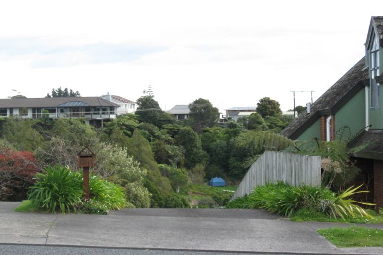 Photo of property in 45a Karina Road, Merrilands, New Plymouth, 4312