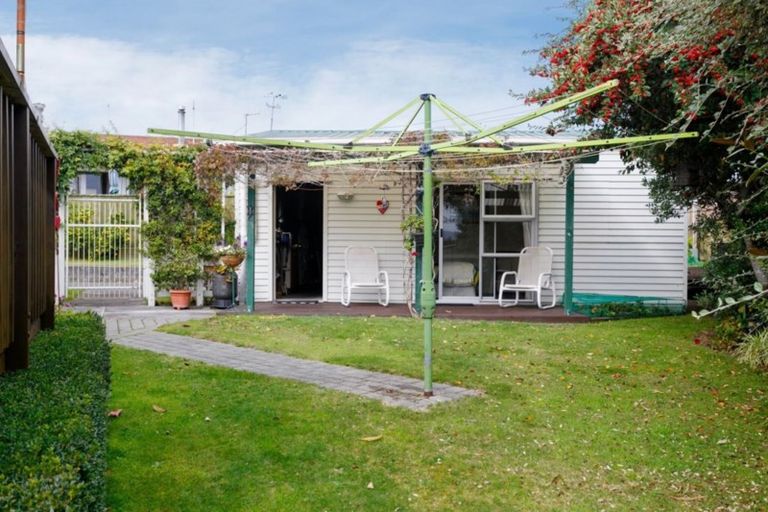 Photo of property in 1 Victoria Street, Richmond Heights, Taupo, 3330