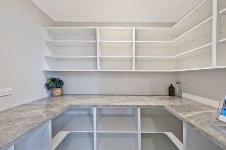 Photo of property in 9 Annie Going Lane, Halswell, Christchurch, 8025