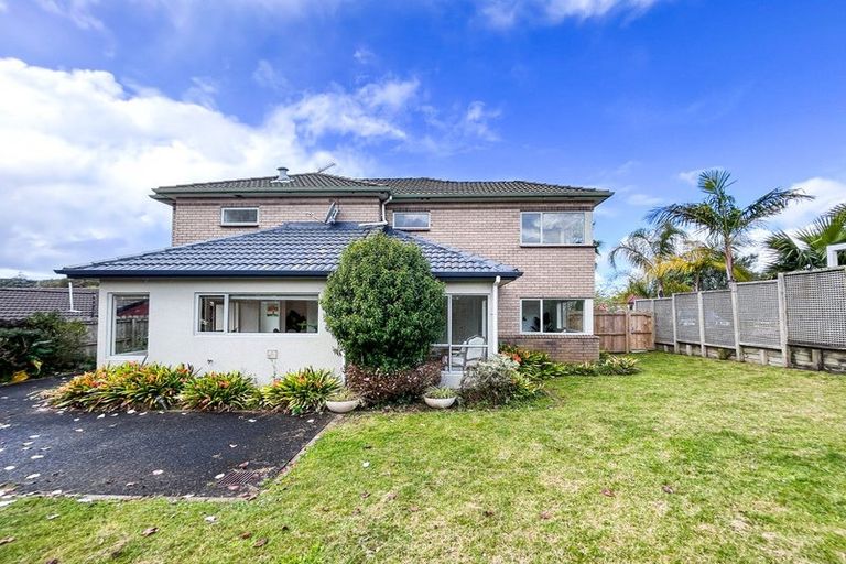 Photo of property in 11 Amherst Place, Albany, Auckland, 0632