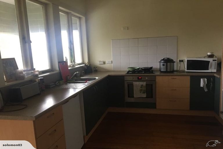 Photo of property in 28 Marama Street, Frankton, Hamilton, 3204