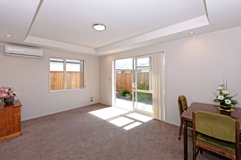 Photo of property in 2/14 Nicholls Road, Halswell, Christchurch, 8025
