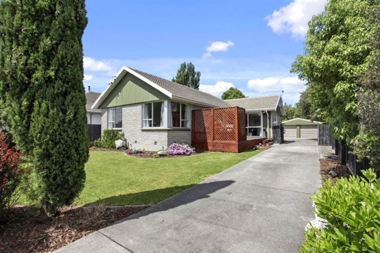 Photo of property in 40 Wingate Street, Redwood, Christchurch, 8051