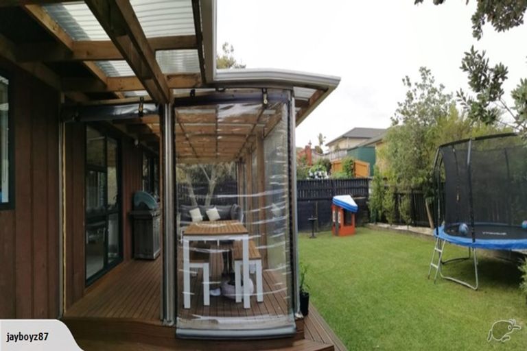 Photo of property in 7 Ruby Place, Orewa, 0931