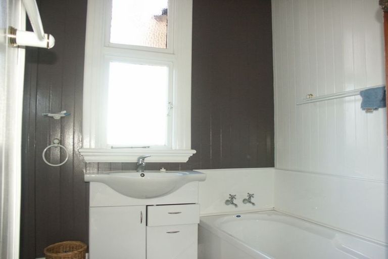 Photo of property in 11 Playfair Street, Caversham, Dunedin, 9012