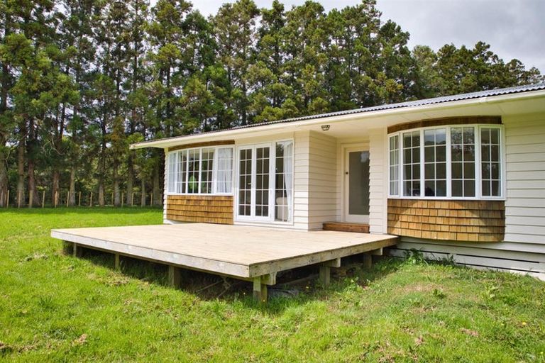 Photo of property in 805 Whangaripo Valley Road, Whangaripo, Wellsford, 0972