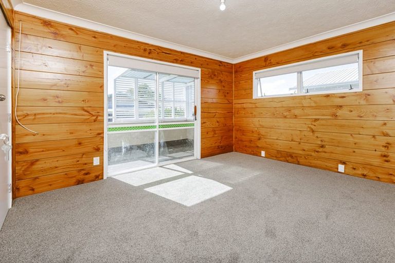 Photo of property in 3/3 Clarks Beach Road, Clarks Beach, 2122