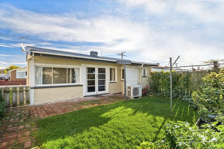 Photo of property in 68 Fingall Street, South Dunedin, Dunedin, 9012