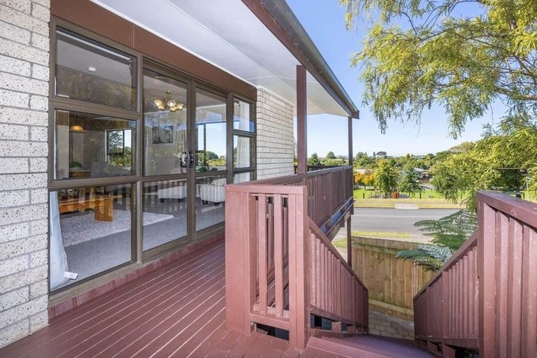 Photo of property in 2 Horoeka Court, Pukete, Hamilton, 3200