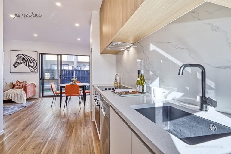 Photo of property in 40 Rana Road, Flat Bush, Auckland, 2019