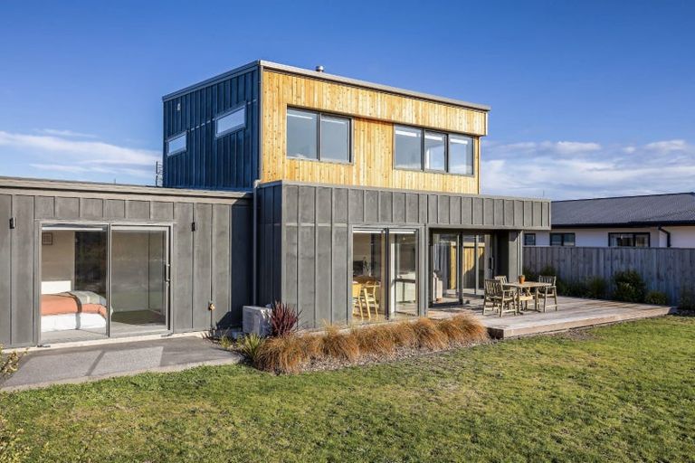 Photo of property in 17 Te Hurunui Drive, Pegasus, 7612