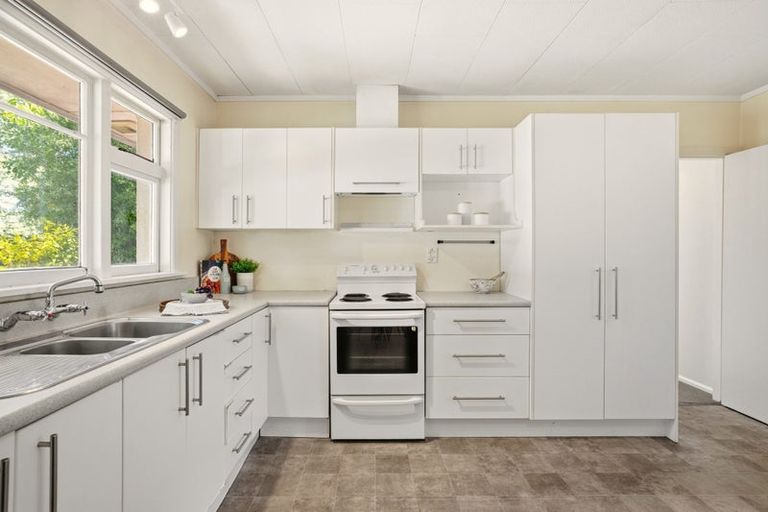 Photo of property in 11 Leistrella Road, Hoon Hay, Christchurch, 8025