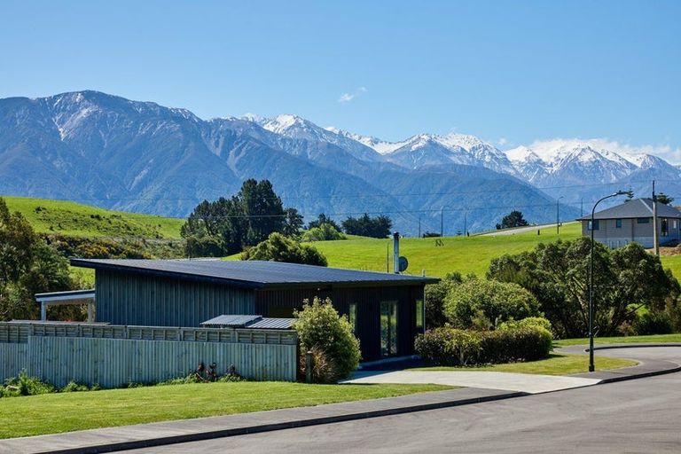 Photo of property in 15 Clemett Court, Kaikoura Flat, Kaikoura, 7371