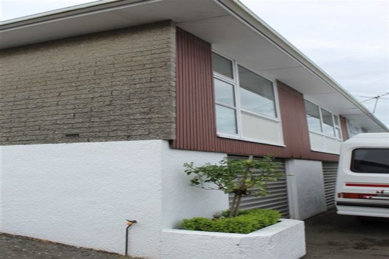 Photo of property in 92 Eglinton Road, Mornington, Dunedin, 9011