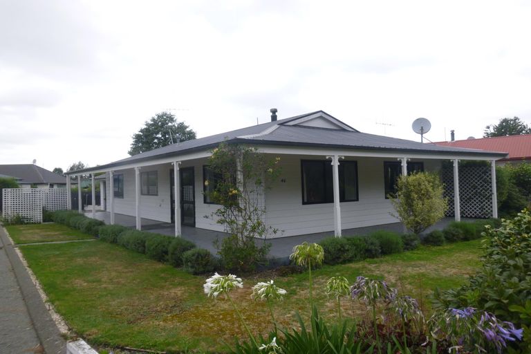 Photo of property in 46 Mckenzie Street, Geraldine, 7930