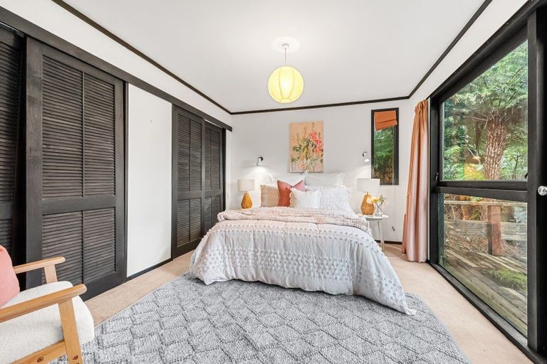 Photo of property in 8 Freemans Way, Pinehaven, Upper Hutt, 5019