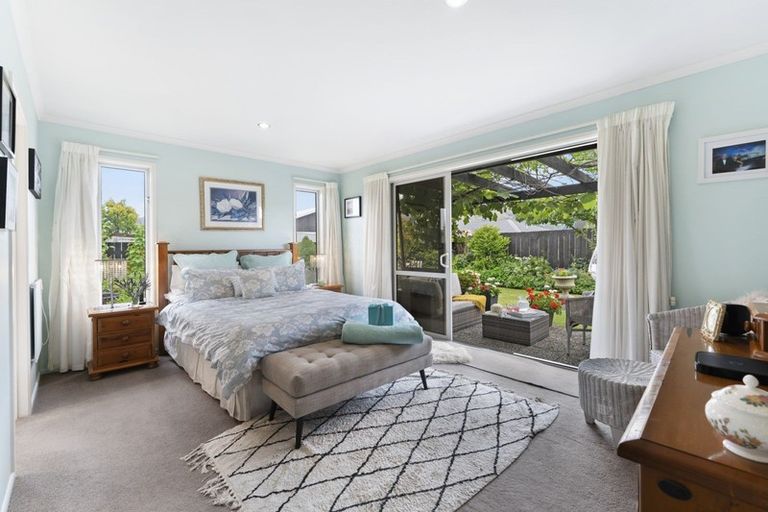 Photo of property in 30 Waenga Drive, Cromwell, 9310