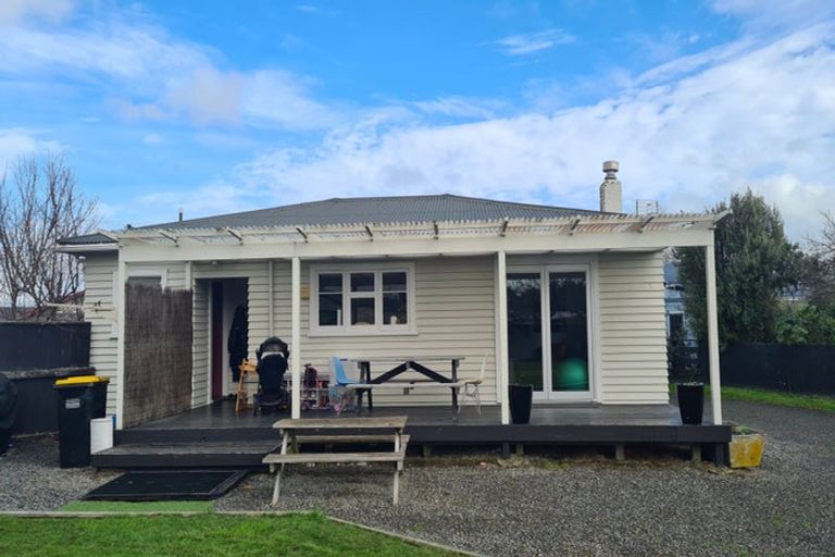 Photo of property in 45 Cologne Street, Martinborough, 5711