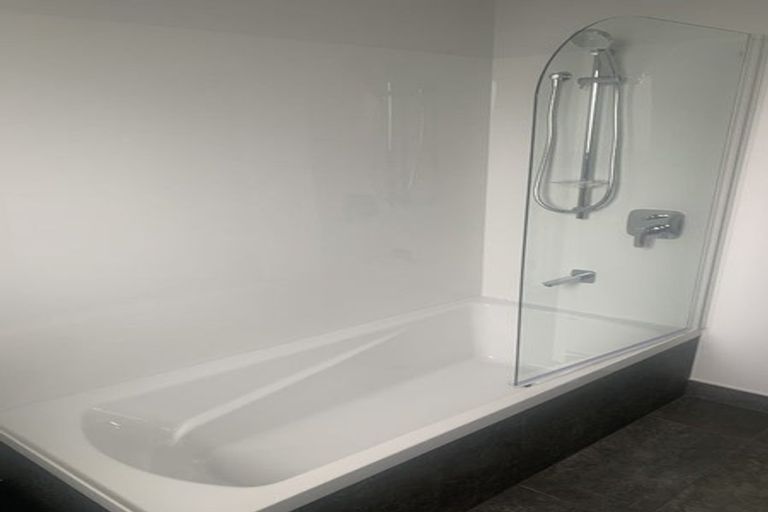 Photo of property in 8 Gards Place, Alexandra, 9320