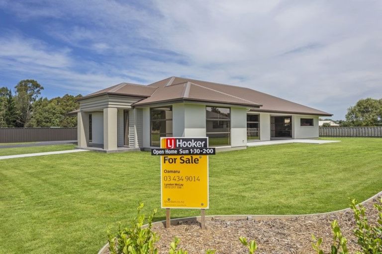 Photo of property in 11 Salisbury Crescent, Oamaru North, Oamaru, 9400