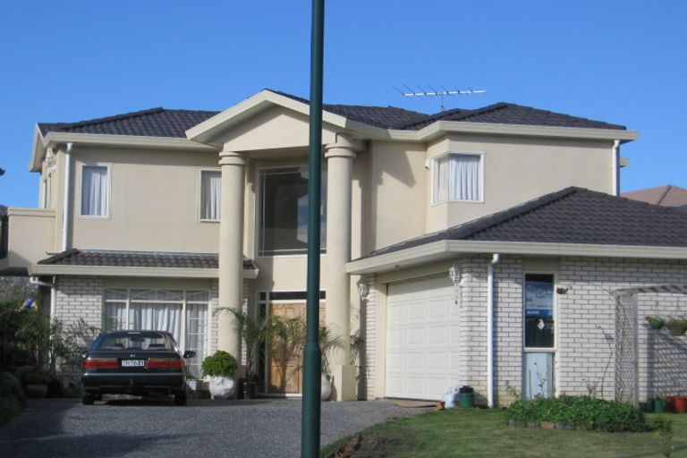 Photo of property in 10 Meridian Court, Oteha, Auckland, 0632