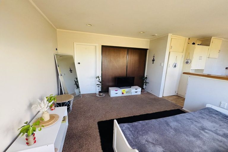 Photo of property in 70 Marewa Road, Hataitai, Wellington, 6021