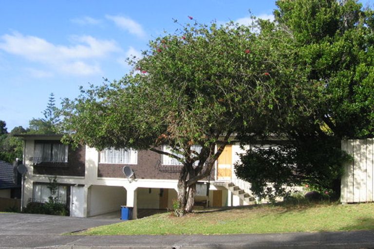 Photo of property in 1/38 Lynden Avenue, Hillcrest, Auckland, 0627