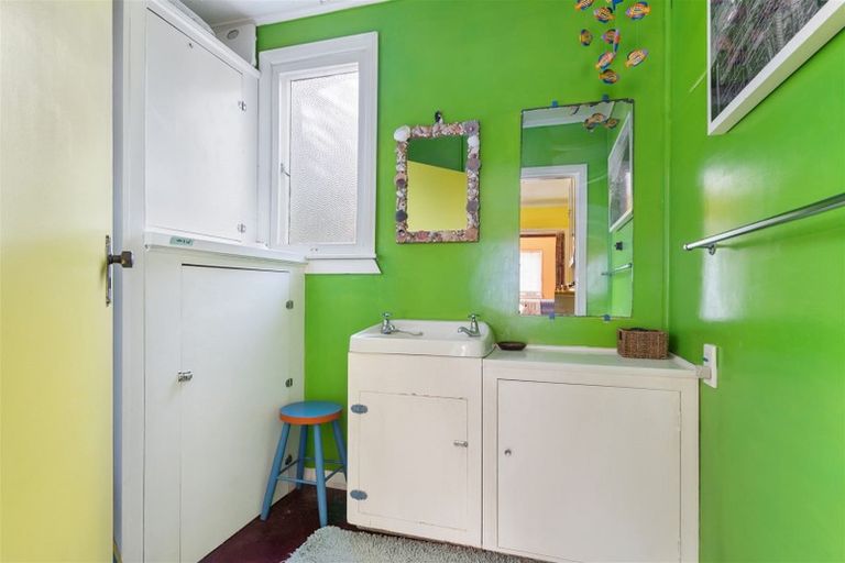 Photo of property in 85 Seaforth Road, Waihi Beach, 3611