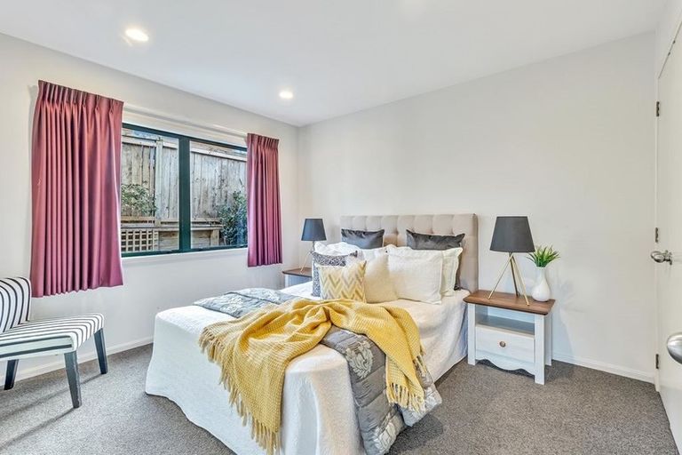 Photo of property in 14 Sophora Way, Albany, Auckland, 0632