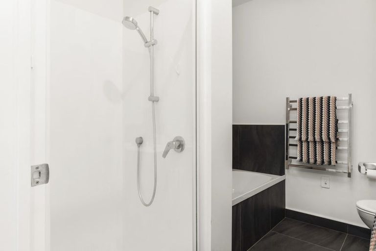 Photo of property in 6/52 High Street, Island Bay, Wellington, 6023