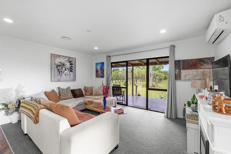 Photo of property in 15 Insley Street, Mangawhai, 0505