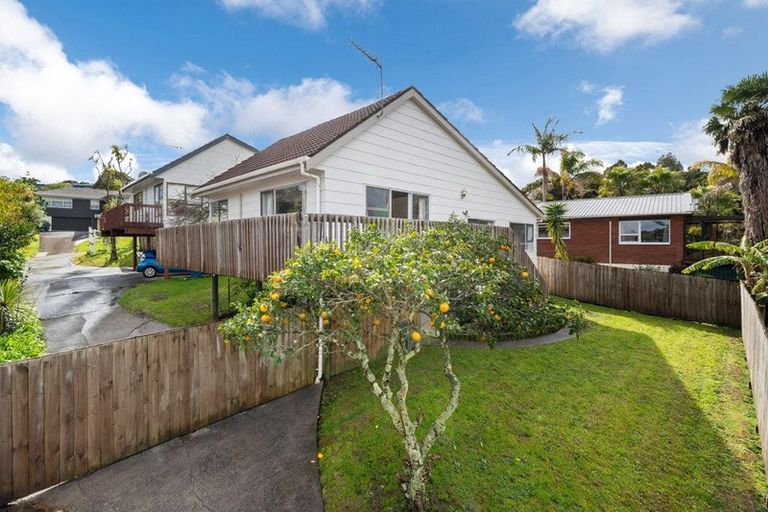 Photo of property in 2/3 Northwick Place, Hillcrest, Auckland, 0627