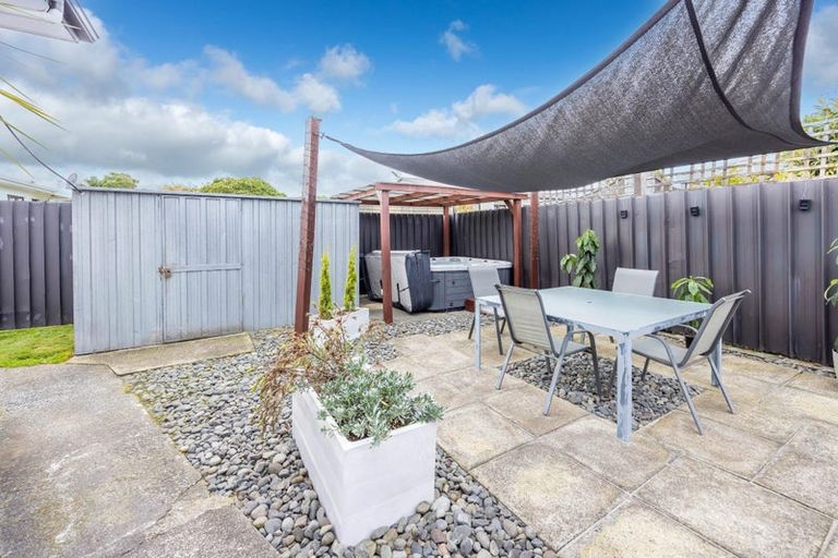 Photo of property in 12a Pringle Place, Nawton, Hamilton, 3200