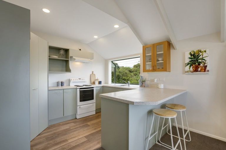 Photo of property in 83 The Esplanade, Raumati South, Paraparaumu, 5032