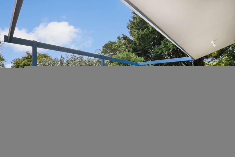 Photo of property in 2b Collingwood Road, Waiuku, 2123