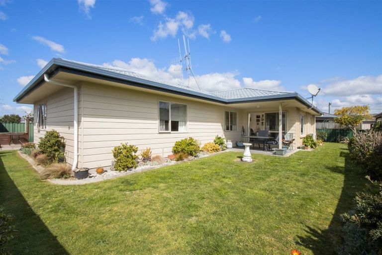 Photo of property in 8 Donegal Place, Katikati, 3129