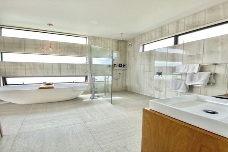 Photo of property in 26 Northburn Road, Wanaka, 9305